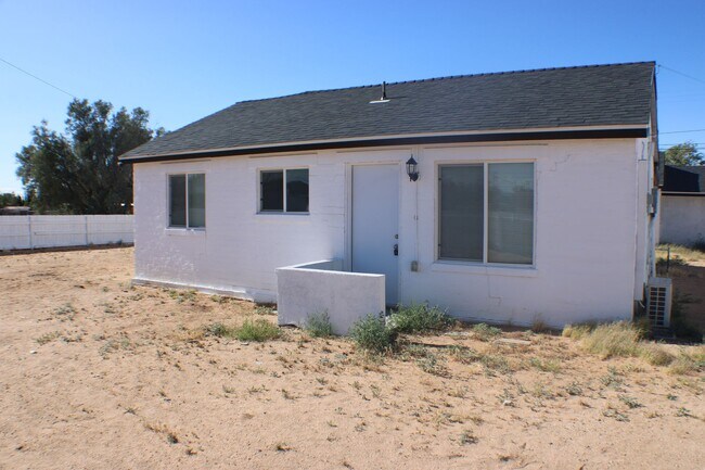 12224 James St in Boron, CA - Building Photo - Building Photo