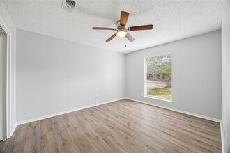 13838 Beech Hollow Ln in Houston, TX - Building Photo - Building Photo