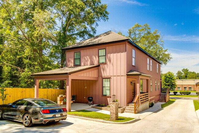 2516 Richland St in Columbia, SC - Building Photo - Building Photo