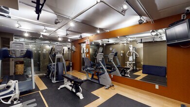 341 MacLaren St. in Ottawa, ON - Building Photo - Building Photo