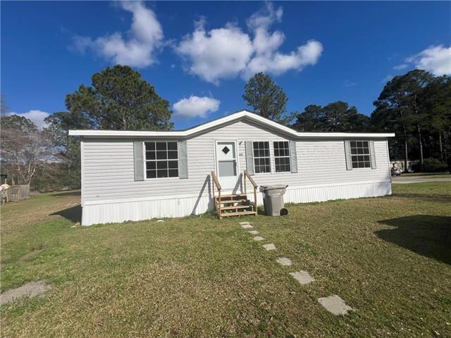 property at 1210 Eagle Lake Blvd