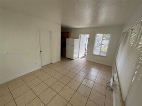 1211 NE 6th St in Fort Lauderdale, FL - Building Photo - Building Photo