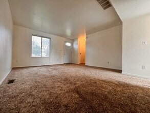 200 N Stierman Way in Eagle, ID - Building Photo - Building Photo