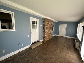 405 W Main St in Danville, VA - Building Photo - Building Photo