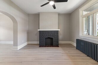 1025 Valonia St in Pittsburgh, PA - Building Photo - Building Photo