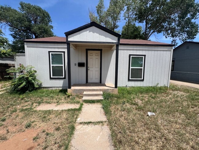 property at 2022 37th St