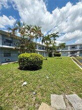 519 SW 27th Ave in Fort Lauderdale, FL - Building Photo - Building Photo