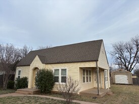 1343 Vine St in Abilene, TX - Building Photo