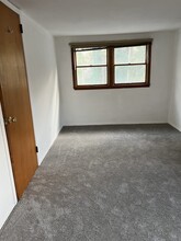 6 Quebec Dr, Unit 6 quebec in Huntington Station, NY - Building Photo - Building Photo