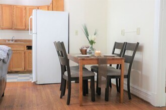 502 S Aurora St in Ithaca, NY - Building Photo - Building Photo