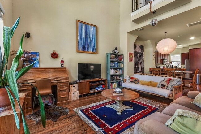 property at 1905 Summer St