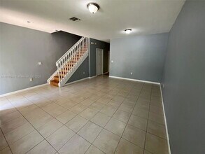 2539 SW 82nd Ave in Miramar, FL - Building Photo - Building Photo