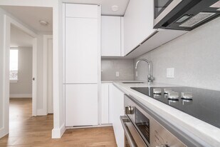 334 Harvard St, Unit A6 in Cambridge, MA - Building Photo