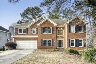 115 Nesbit Ridge Dr in Roswell, GA - Building Photo