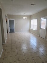 10015 Wiloak St in Houston, TX - Building Photo