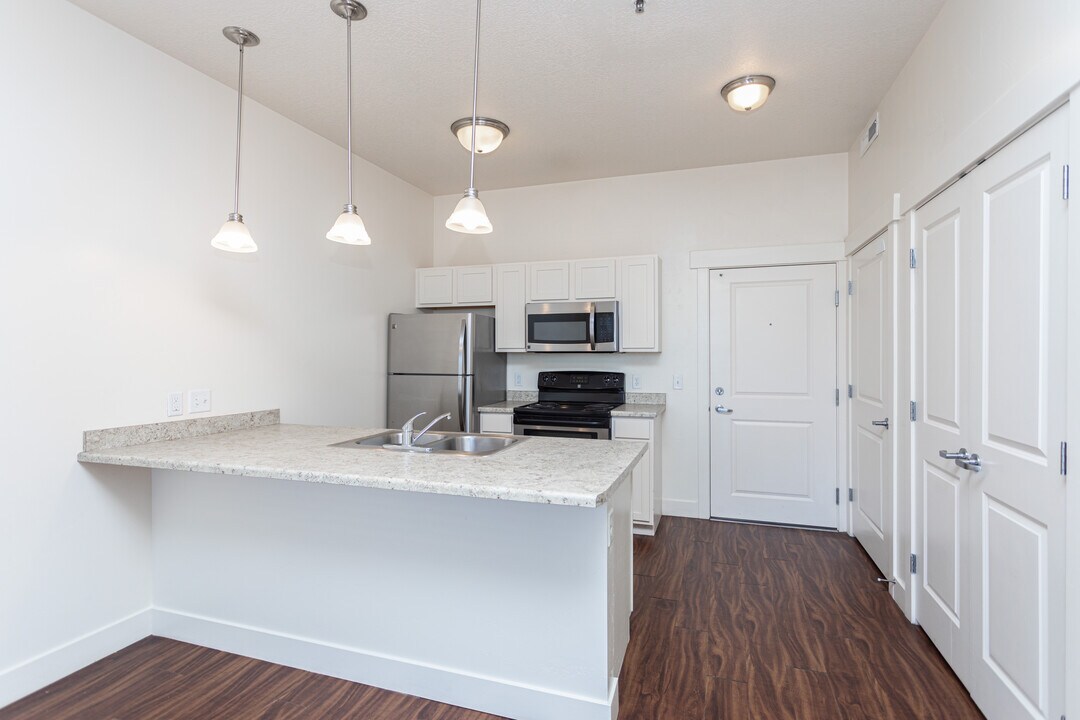 West Station Apartments in Salt Lake City, UT - Building Photo