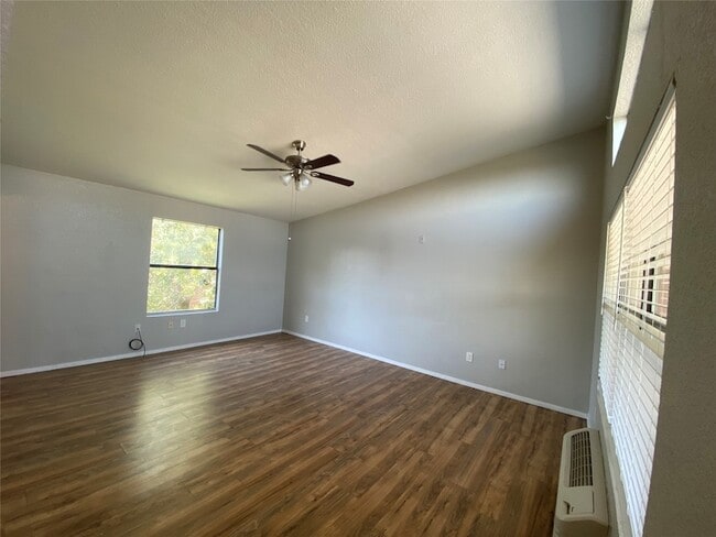 property at 701 W Sycamore St
