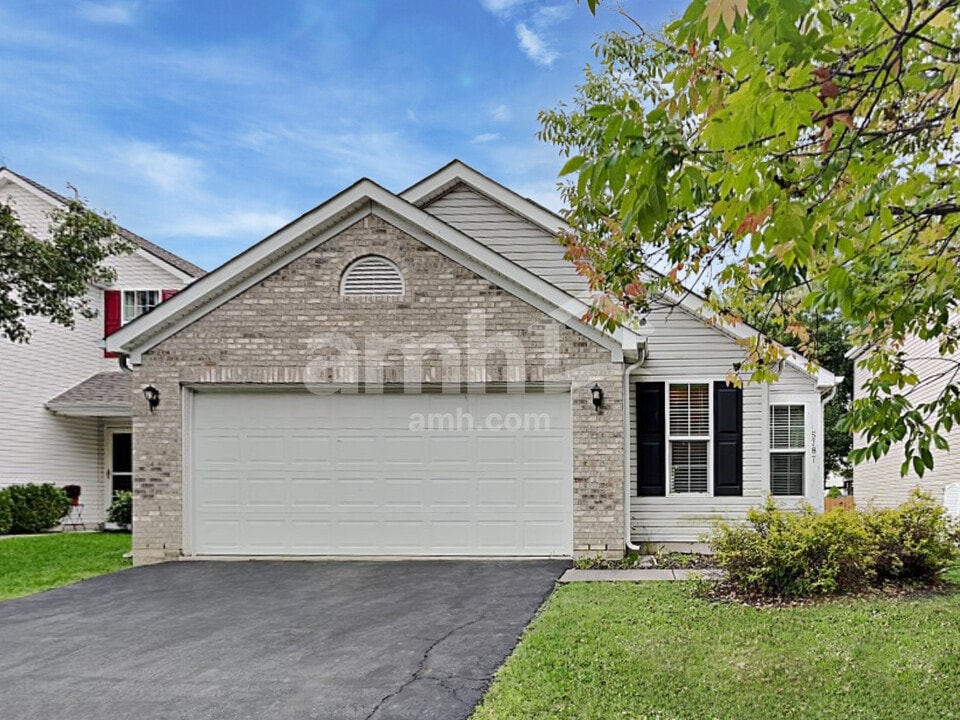 5787 Coldcreek Dr in Hilliard, OH - Building Photo