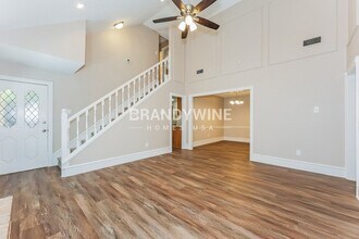 512 Bryan Ct in Irving, TX - Building Photo - Building Photo