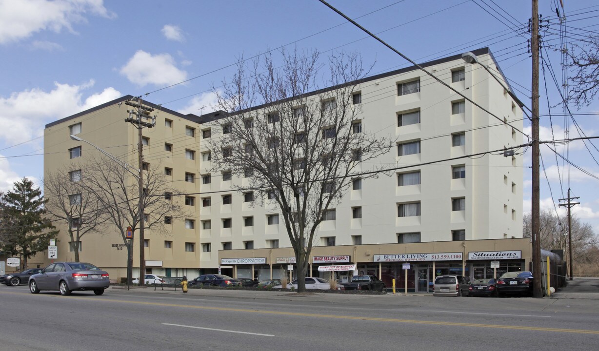 Essex House in Cincinnati, OH - Building Photo
