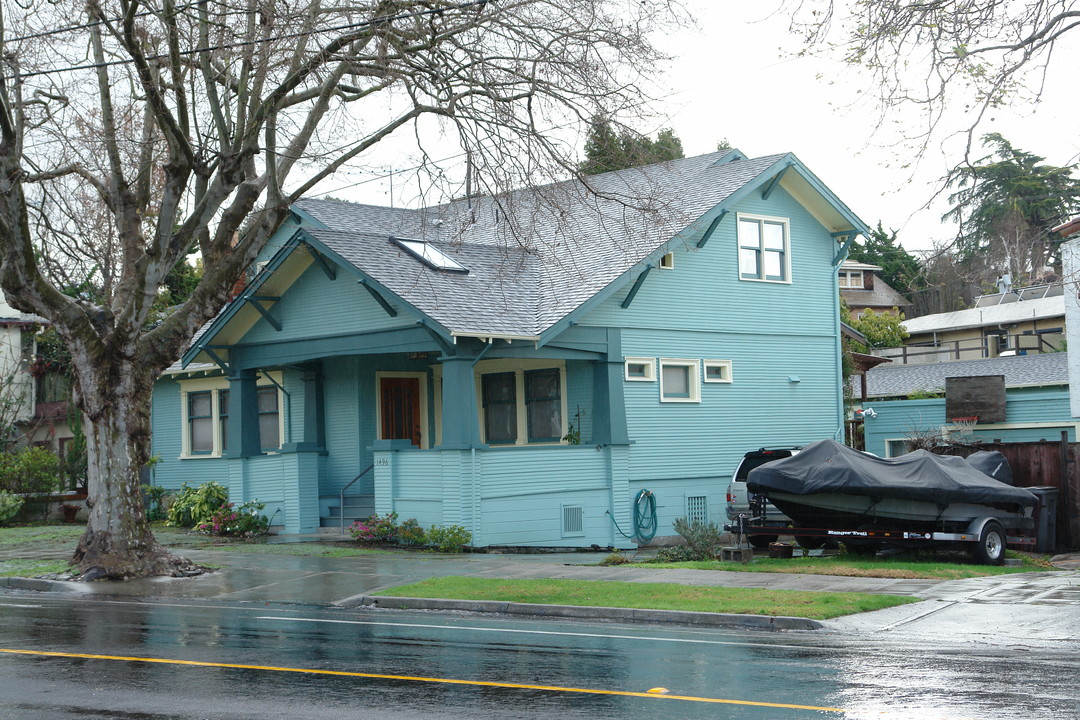 1496 Marin Ave in Albany, CA - Building Photo