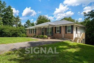 515 8th Ave SW in Graysville, AL - Building Photo - Building Photo