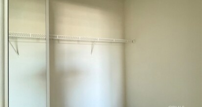 11958 Sunstone Ct in Jurupa Valley, CA - Foto de edificio - Building Photo