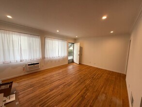 1059-1059 S Genesee Ave in Los Angeles, CA - Building Photo - Building Photo