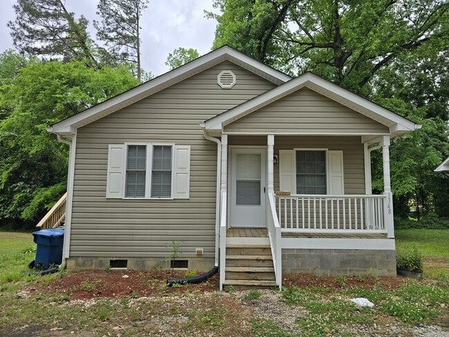 property at 1348 Maplewood Dr