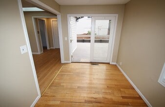 5816 57th Ave NE in Seattle, WA - Building Photo - Building Photo