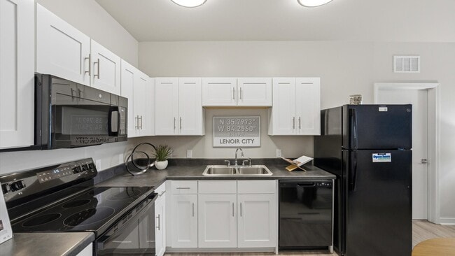 Authentix Town Creek in Lenoir City, TN - Building Photo - Building Photo