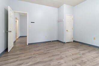95 Shurtleff St-Unit -1 in Chelsea, MA - Building Photo - Building Photo