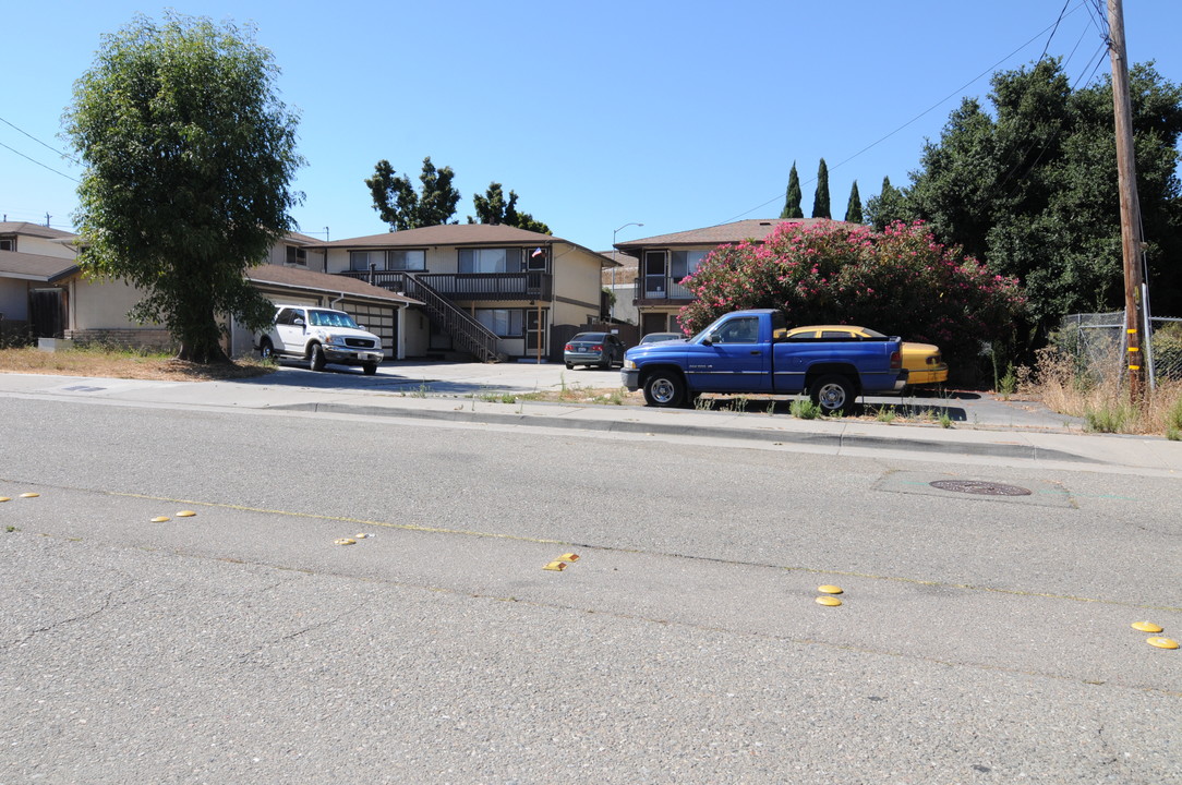 1838-1840 Strobridge Ave in Hayward, CA - Foto de edificio