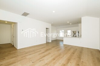 4005 Olivia St in Oklahoma City, OK - Building Photo - Building Photo