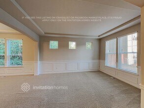 16305 37th Dr SE in Bothell, WA - Foto de edificio - Building Photo