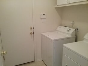 938 Los Padres Pl SE in Albuquerque, NM - Building Photo - Building Photo