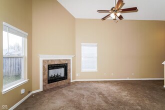 1235 Porchester Ln in Greenwood, IN - Building Photo - Building Photo