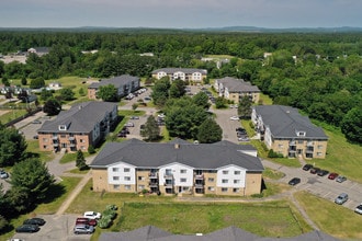 Tara Meadows in Somersworth, NH - Building Photo - Building Photo