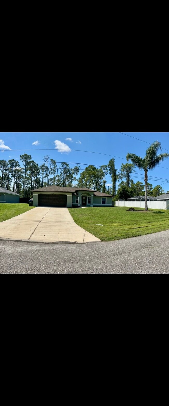 property at 5725 Gallopo Rd