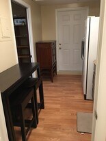 8119 Loyola Blvd, Unit 1A in Los Angeles, CA - Building Photo