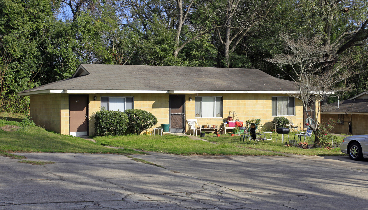 1207 N MLK Blvd in Tallahassee, FL - Building Photo