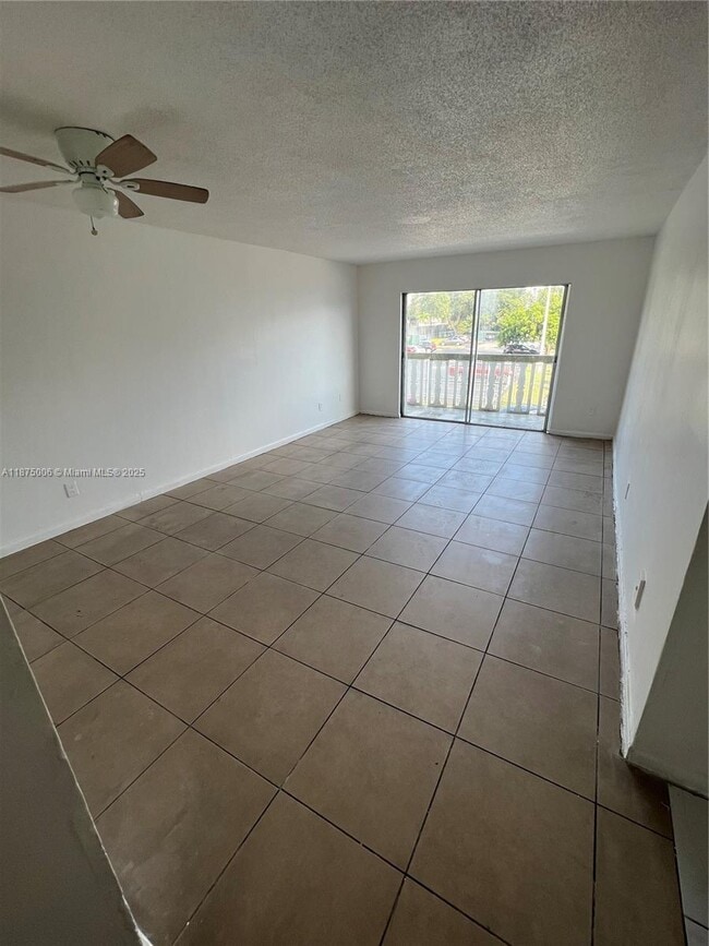 15221 NE 6th Ave in Miami, FL - Building Photo - Building Photo