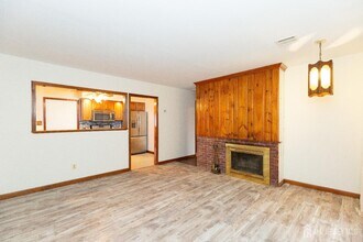 57 Columbus Ave in Edison, NJ - Building Photo - Building Photo