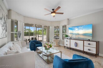 300 Dunes Blvd in Naples, FL - Building Photo - Building Photo