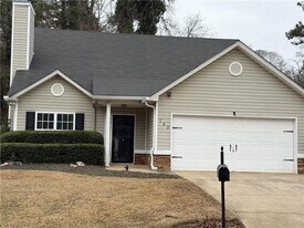 102 Lexington Parke Dr in Woodstock, GA - Building Photo