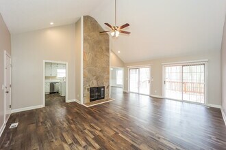 4165 Golfview Dr in Villa Rica, GA - Building Photo - Building Photo