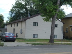 607 2nd St N, Unit 4