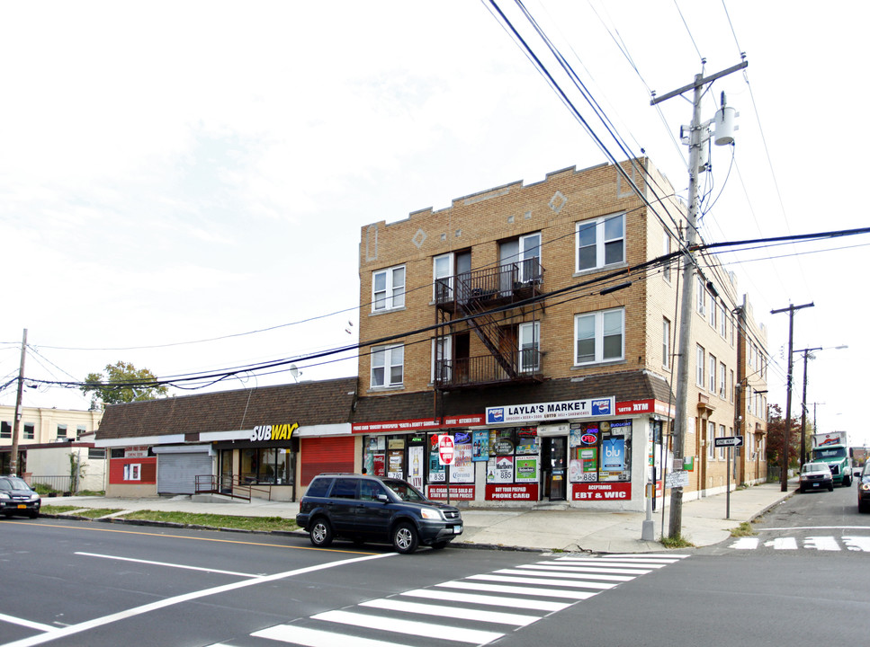 Berkshire Apartments in Bridgeport, CT - Building Photo