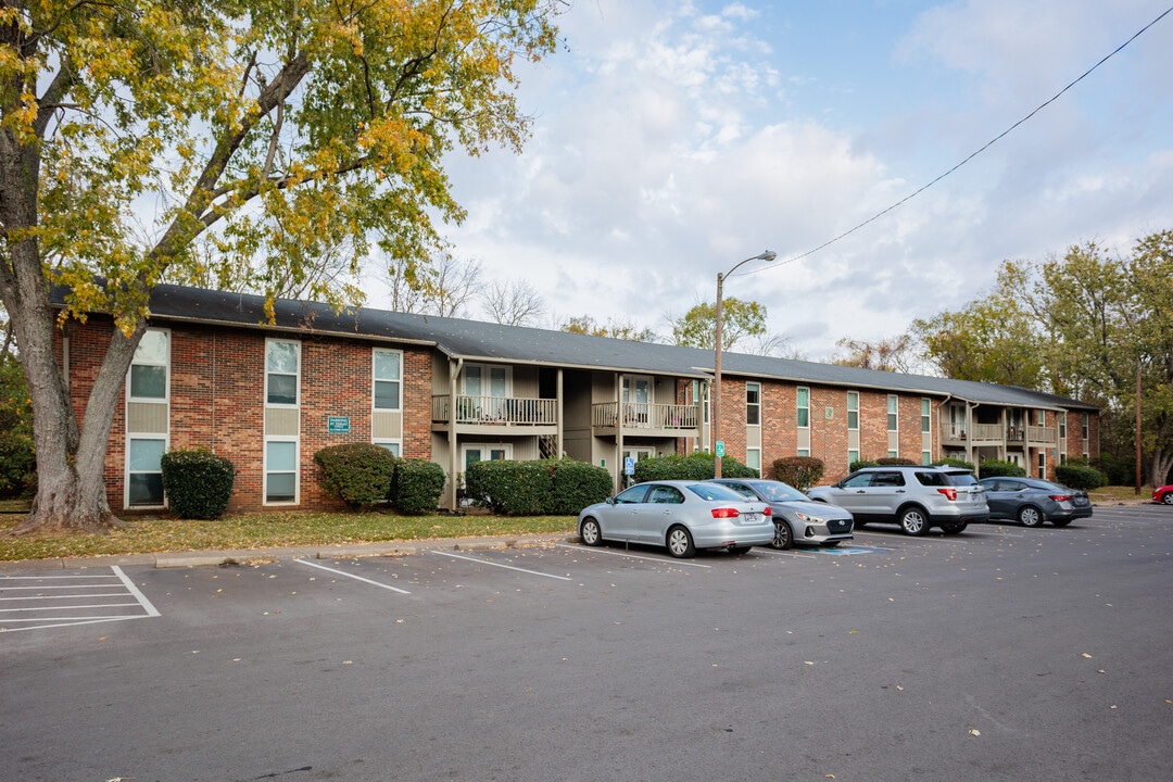 Kingwood in Murfreesboro, TN - Foto de edificio