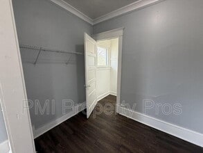 2155 N 32nd St in Milwaukee, WI - Building Photo - Building Photo